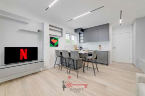 Home Sofia Room 4 - 5min Station -By EasyLife Swiss